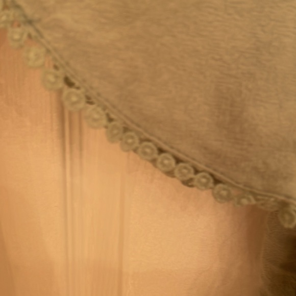 Button down blouse - Picture 2 of 2